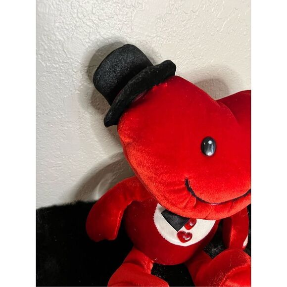 VINTAGE DAN DEE COLLECTORS Heart SING  PLUSH 11 - Picture 2 of 4